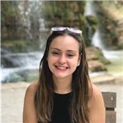 Estudiante de psicología y graduada en bachillerato de ciencias de la salud